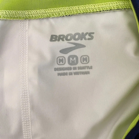 Brooks Women’s Running tennis hiking Skirt - Picture 2 of 9